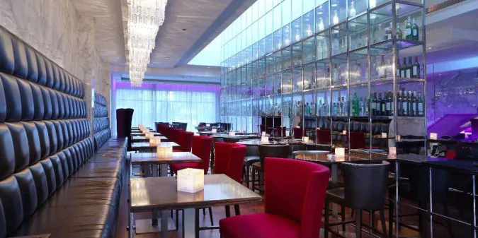 Healey's Bar and Terrace - Bonnington Jumeirah Lake Towers