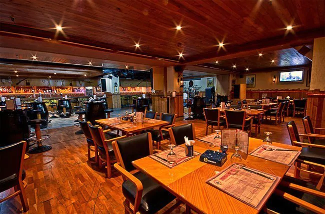 Steak House Restaurant - Avenue Hotel Dubai